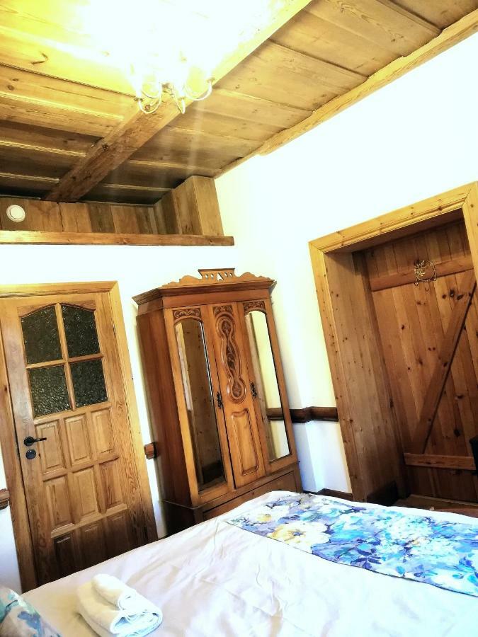 Dworek Krasickiego ليدزبارك فارنيتسكي المظهر الخارجي الصورة